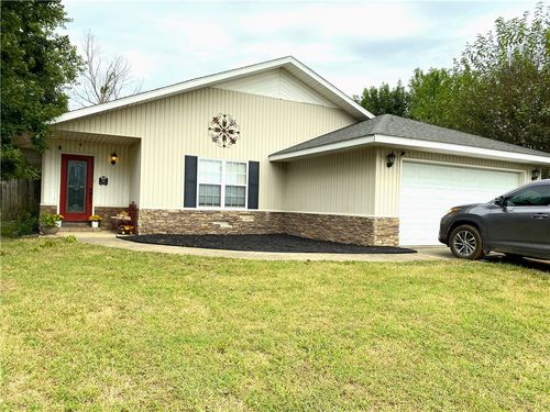 151 Park Valley Ct, Anderson, MO, 64831-1681 | Card Image