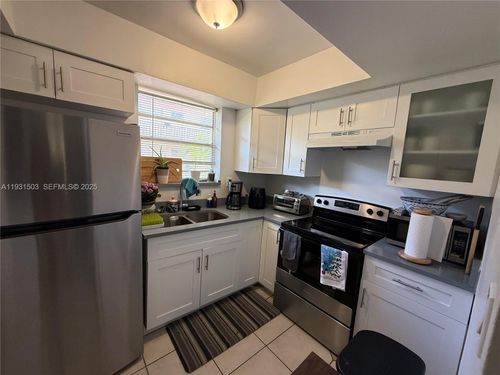 135003-1350 Ne 119th St, Miami, FL, 33161-6567 | Card Image