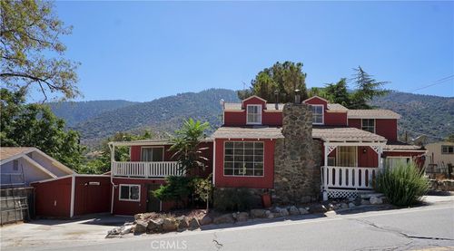 3904 Mt Pinos Way, Frazier Park, CA, 93225-8088 | Card Image
