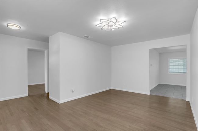 2512 Leta Way, House other with 3 bedrooms, 2 bathrooms and null parking in Mesquite TX | Image 9