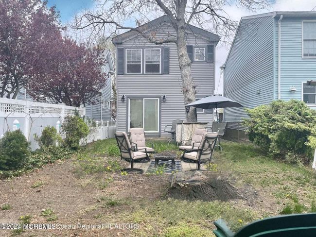 411 1/2 Newark Avenue, House other with 4 bedrooms, 2 bathrooms and null parking in Bradley Beach NJ | Image 16