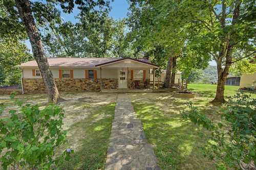 231 Walnut Dr, Mammoth Cave, KY, 42259-8171 | Card Image