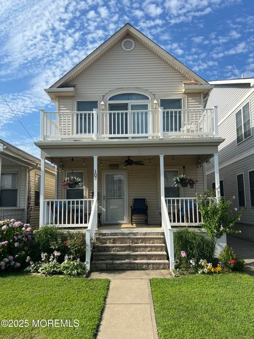107 15th Ave, Belmar, NJ, 07719-2519 | Card Image