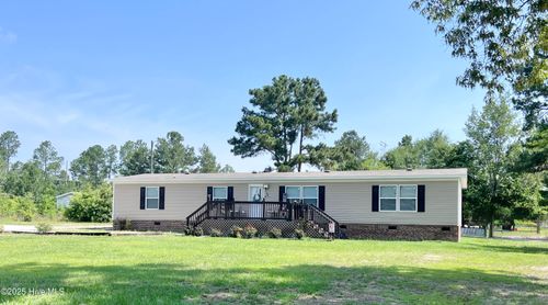 19541 Horne Rd, Laurinburg, NC, 28352-3392 | Card Image