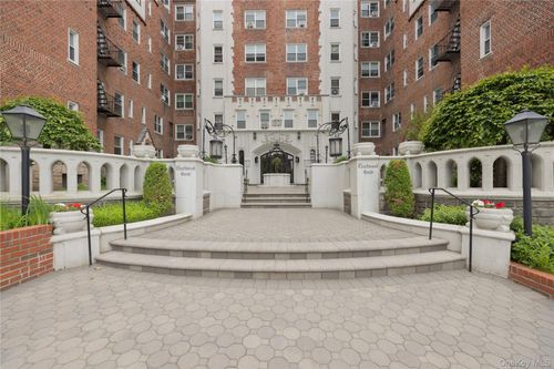 1g-60 Broad St W, Mount Vernon, NY, 10552-2136 | Card Image