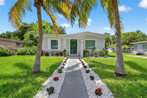 360 Nw 136th St, North Miami, FL, 33168-4004 | Card Image