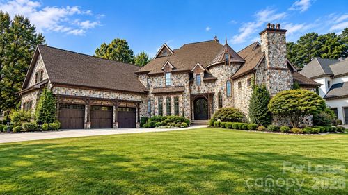 16821 America Cup Rd, Cornelius, NC, 28031-5513 | Card Image