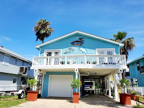 22104 Zapata Dr, Galveston, TX, 77554 | Card Image