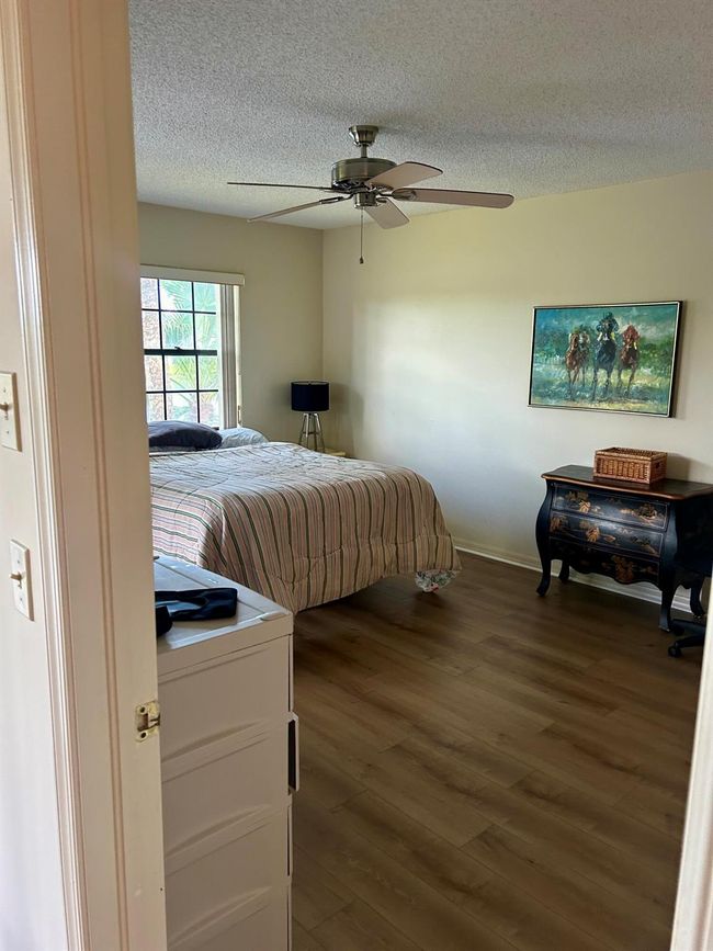 APT-10 - 6001 Se Landing Way, Condo with 2 bedrooms, 2 bathrooms and null parking in Stuart FL | Image 9