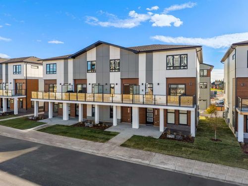 8331 8 Ave Sw, Calgary, AB, T3H6H2 | Card Image