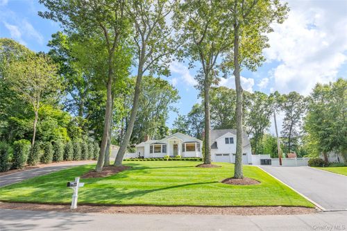 12 Suffolk Down, Shoreham, NY, 11786-1448 | Card Image