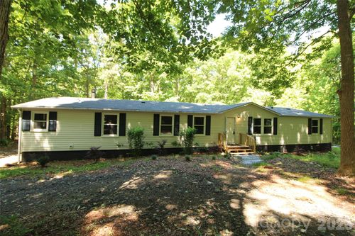 1320 Smith Woods Ln, Hickory Grove, SC, 29717-7786 | Card Image