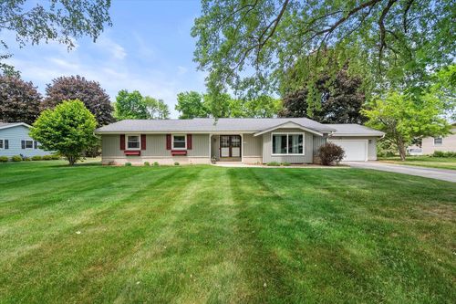 17780 Continental Drive, Brookfield, WI, 53045 | Card Image