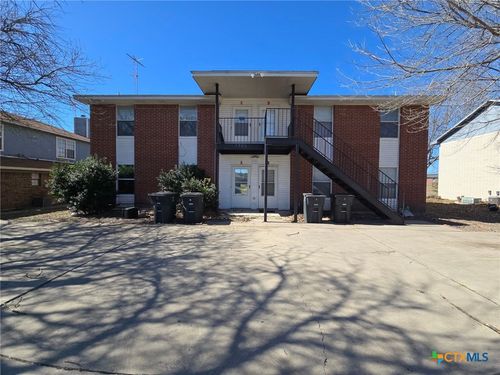 1703 Cedarhill Dr, Killeen, TX, 76543-5816 | Card Image