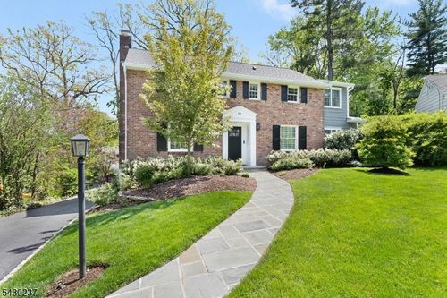 73 Fuller Ave, Chatham, NJ, 07928-2347 | Card Image