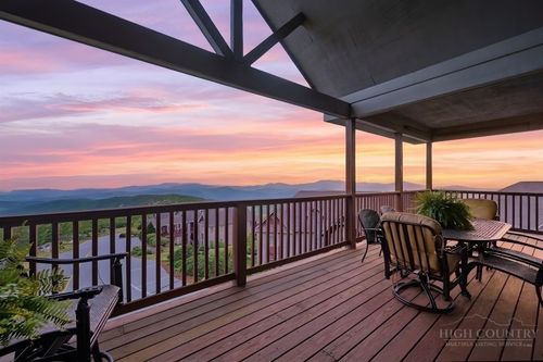 34b-166 Trails End, Sugar Mountain, NC, 28604 | Card Image