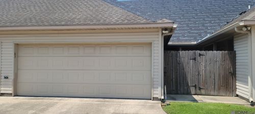 63-4848 Windsor Vlg Dr, Baton Rouge, LA, 70817-1377 | Card Image