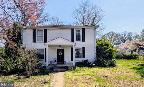 8611 Myrtle Ave, BOWIE, MD, 20715-3733 | Card Image