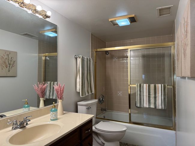 APT-3A - 825 Pearson St, Condo with 2 bedrooms, 2 bathrooms and 1 parking in Des Plaines IL | Image 38