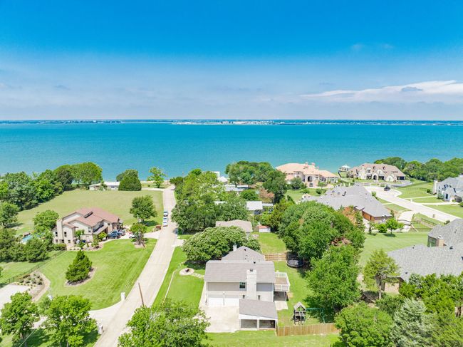 806 Twin View St, House other with 4 bedrooms, 3 bathrooms and null parking in Heath TX | Image 5
