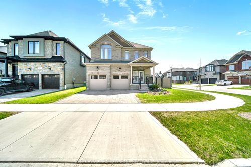 20 Hollybrook Trail, Kitchener, ON, N2R0M4 | Card Image