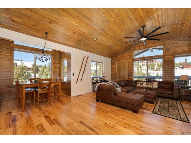 304 County Road 424, House other with 3 bedrooms, 3 bathrooms and null parking in Grand Lake CO | Image 11