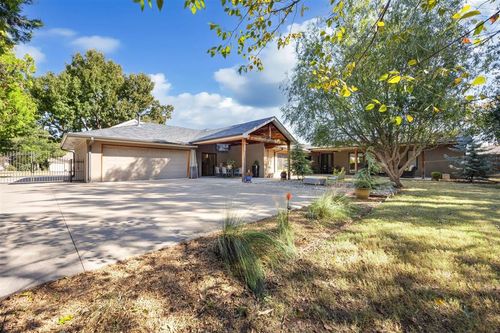 1810 Elmhurst Ave, Nichols Hills, OK, 73120-4718 | Card Image