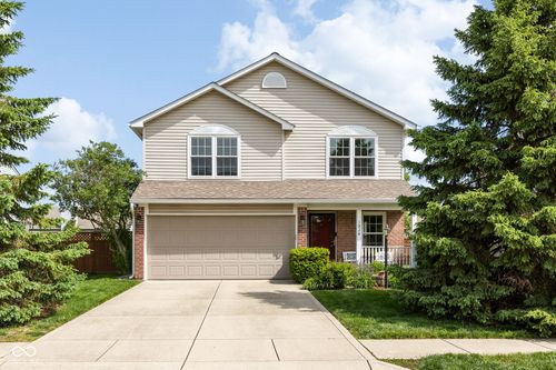 1824 Creekside Dr, Brownsburg, IN, 46112-2199 | Card Image