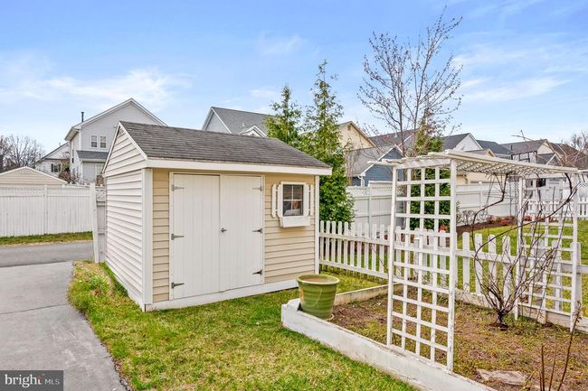 20453 Peckham St, House other with 4 bedrooms, 5 bathrooms and null parking in ASHBURN VA | Image 56