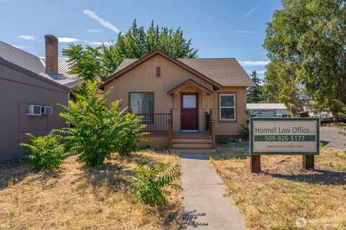 225 Basin St Sw, Ephrata, WA, 98823-1853 | Card Image