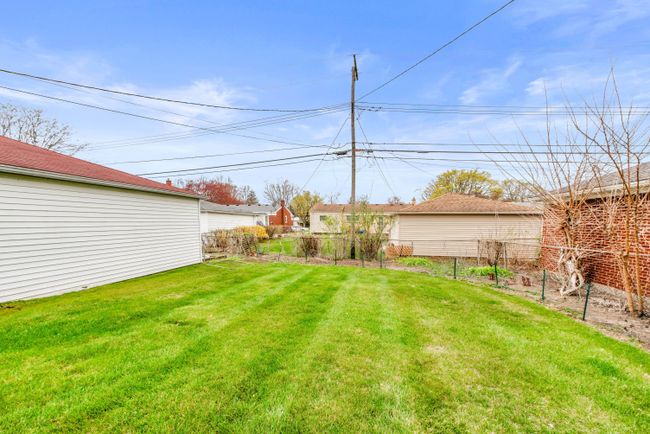 3234 Concord St, House other with 3 bedrooms, 2 bathrooms and null parking in Trenton MI | Image 8