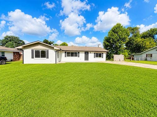 1221 Matilda St, Westlake, LA, 70669-4723 | Card Image