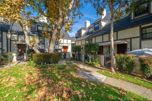 115 E Rosewood Ct, Ontario, CA, 91764-2750 | Card Image