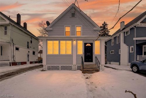 1602 Rosewood Ave, Lakewood, OH, 44107-3738 | Card Image