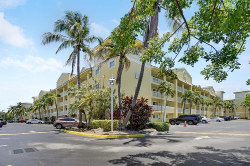 705-1501 E Broward Blvd, Fort Lauderdale, FL, 33301-2171 | Card Image