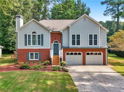3304 Hillside Dr, Powder Springs, GA, 30127-3880 | Card Image