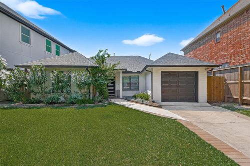 5121 Locust St, Bellaire, TX, 77401-3320 | Card Image