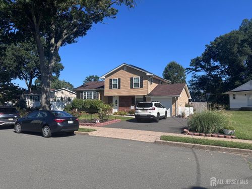 7 Verona Ave, Hamilton, NJ, 08619-2248 | Card Image