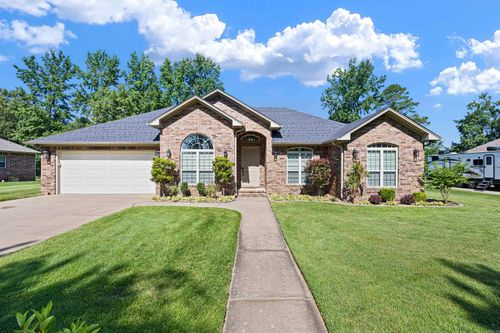 1100 Vancouver Ave, Russellville, AR, 72801-5688 | Card Image