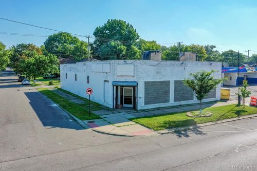 11444 Whittier St, Detroit, MI, 48224-1536 | Card Image