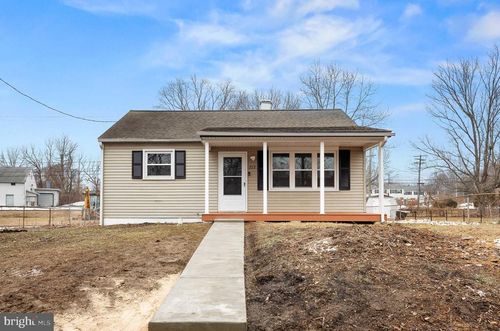 213 Locust Ln, ELKTON, MD, 21921-5745 | Card Image