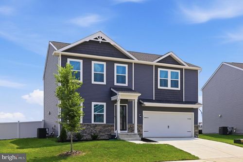 111 Salute Circle, MARTINSBURG, WV, 25405 | Card Image