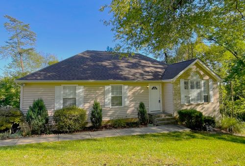 6226 Pine Marr Dr, Hixson, TN, 37343-2742 | Card Image