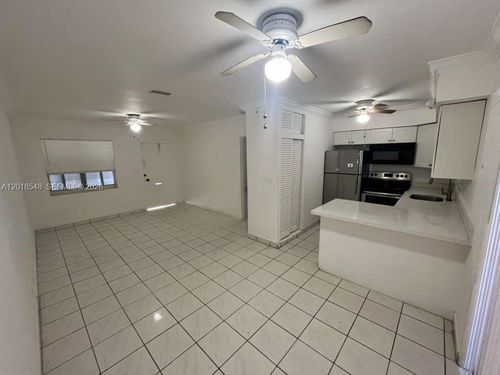 7-2450 Lincoln St, Hollywood, FL, 33020-3996 | Card Image