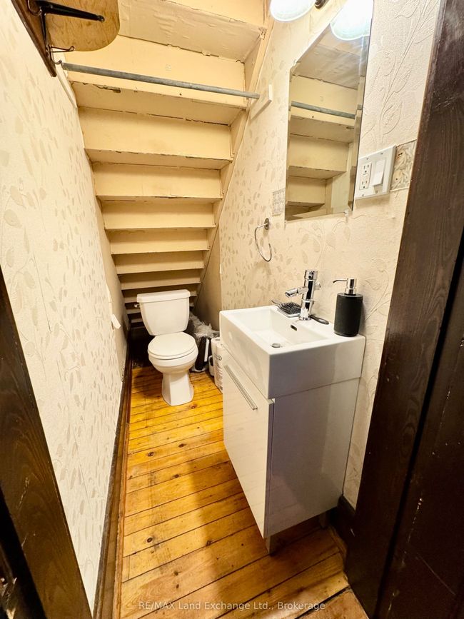79 Albert St S, House other with 4 bedrooms, 2 bathrooms and 3 parking in Southampton ON | Image 10