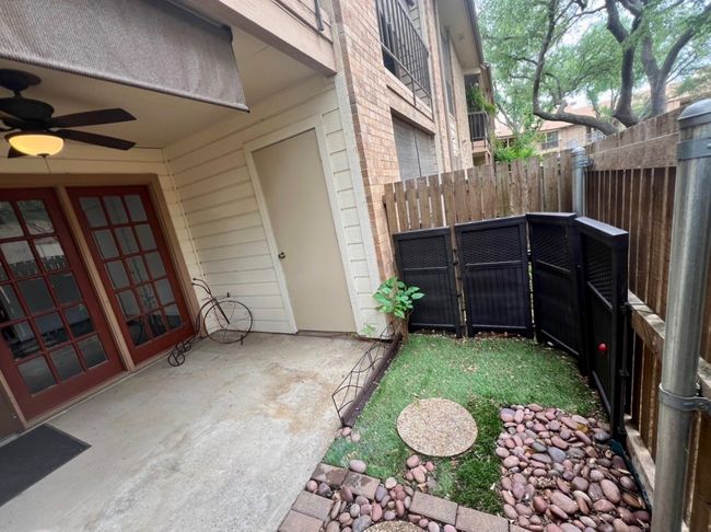 APT-102 - 16301 Ledgemont Ln, Condo with 1 bedrooms, 1 bathrooms and null parking in Addison TX | Image 22