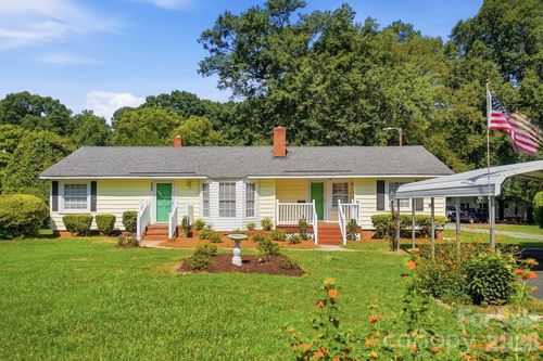 2517 Plum St, Charlotte, NC, 28269-3047 | Card Image