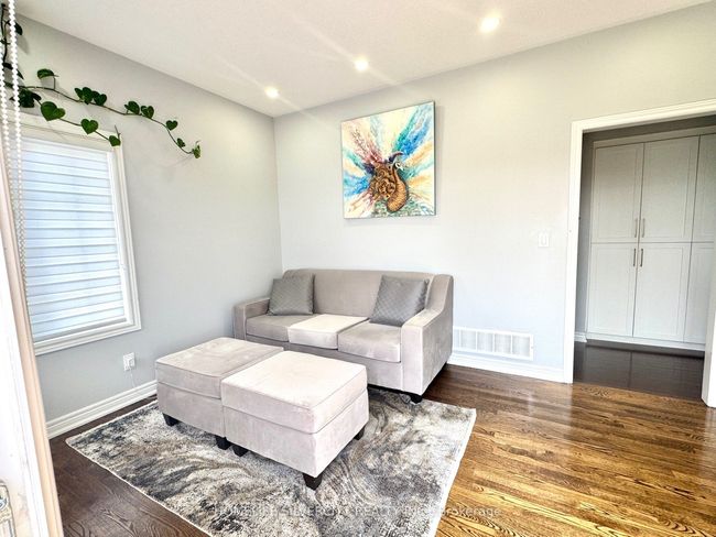 12 Larkdale Terr, Condo with 2 bedrooms, 3 bathrooms and 1 parking in Brampton ON | Image 10