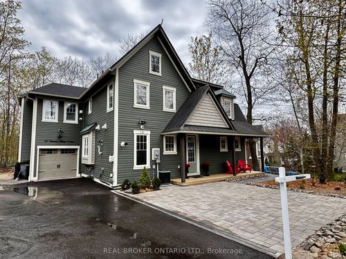 19 Marina Village Dr, Port Severn, ON, L0K1S0 | Card Image