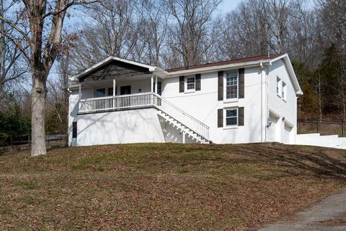 3116 Tyree Springs Rd, Hendersonville, TN, 37075-8421 | Card Image